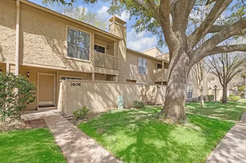 3606 Ocee St, Houston, TX 77063