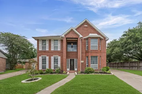 9202 State Walk Cir, Houston, TX 77064