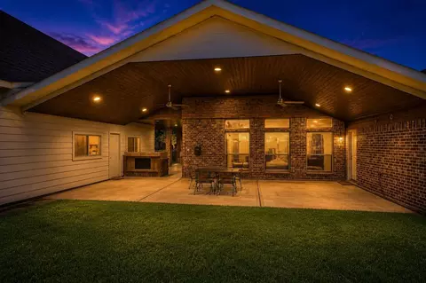 2109 Verde Valley Dr, League City, TX 77573