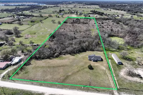 20471 Roy Hall Rd, Bedias, TX 77831