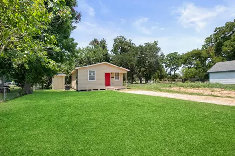 2000 Bellview St, La Marque, TX 77568