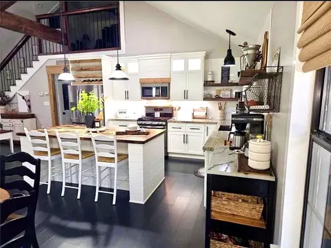 Kitchen - 333 Edgewood, Onalaska, TX 77360 photo 1 of 3