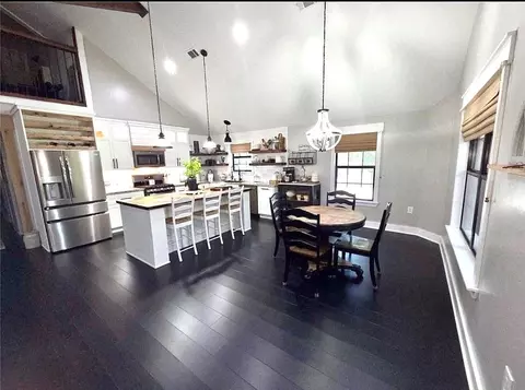 Kitchen - 333 Edgewood, Onalaska, TX 77360 photo 2 of 3