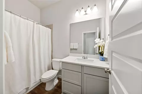 Bath - 405 Elevation Ave, Montgomery, TX 77316 photo 4 of 4