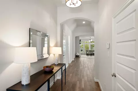 Entry Way - 405 Elevation Ave, Montgomery, TX 77316 photo 2 of 4