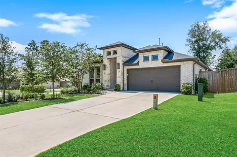 Exterior - 405 Elevation Ave, Montgomery, TX 77316 photo 2 of 4