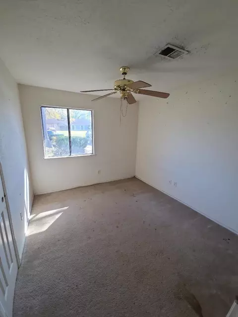 Bedroom - 3402 Acorn Way Ln, Spring, TX 77389 photo 5 of 7