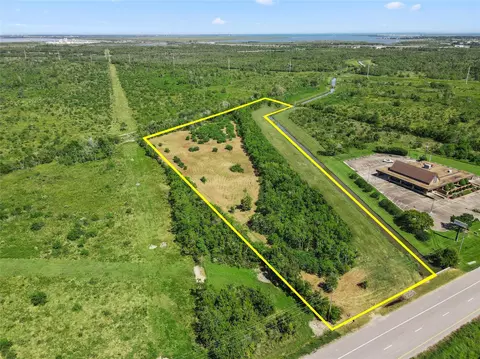 5130 Emmett F Lowry Expy, Texas City, TX 77591