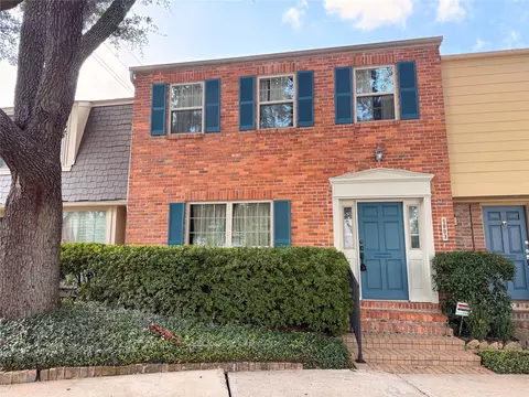 5803 Valley Forge Dr #95, Houston, TX 77057