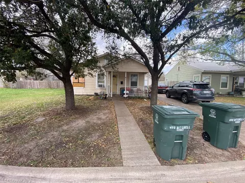 408 Mitchell St, Bryan, TX 77801 photo 1
