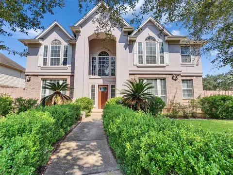 3902 Breaux Bridge Ln, Sugar Land, TX 77479