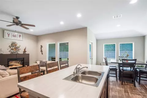 20814 Olive Leaf St, New Caney, TX 77357 photo 1