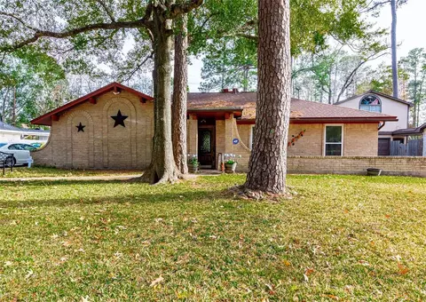 2118 Deer Valley Dr, Spring, TX 77373 photo 1