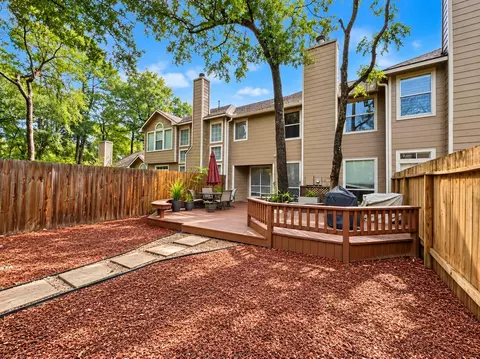Exterior - 38 Scotch Pine Ct, Spring, TX 77382 photo 6 of 10