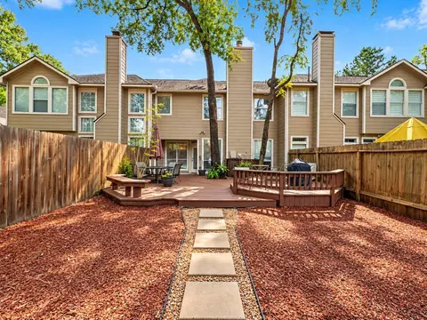 Exterior - 38 Scotch Pine Ct, Spring, TX 77382 photo 7 of 10