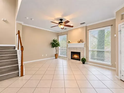 Living - 38 Scotch Pine Ct, Spring, TX 77382 photo 1 of 4