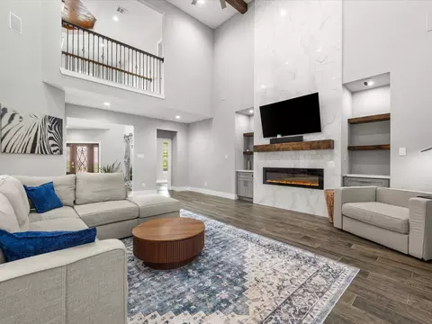 Living - 6207 Graff Net Ct, Spring, TX 77379 photo 2 of 4