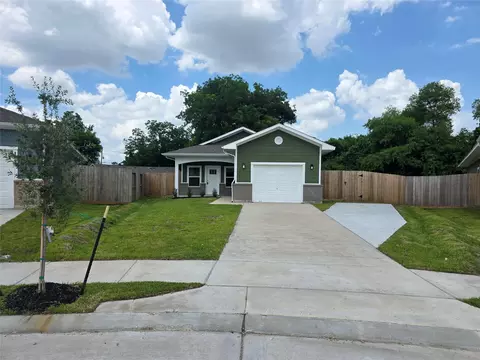 219 Dipping Stream St, Houston, TX 77076