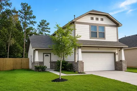 Exterior - 17624 Cedar Crest Dr, Conroe, TX 77306 photo 2 of 4