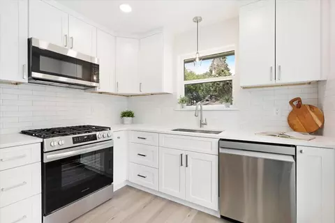5156 Beaverhollow Dr, Houston, TX 77084
