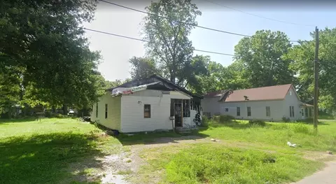 809 S Pennsylvania St, Other, AR 71601 photo 1