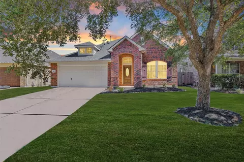 2835 Chalet Knolls Ln, Katy, TX 77494