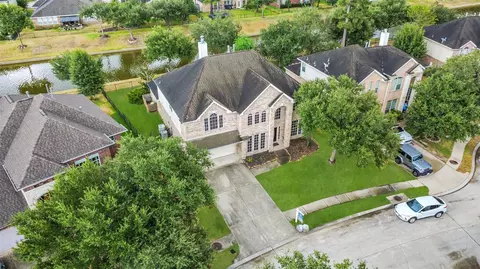 View/Area - 30214 Vinebriar Dr, Spring, TX 77386 photo 2 of 7