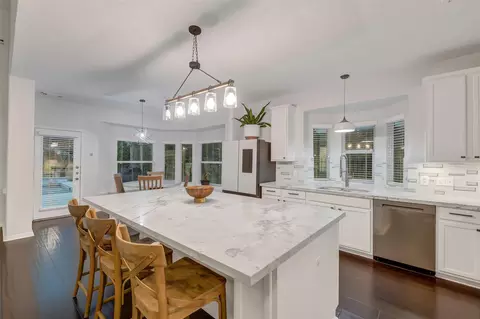 Kitchen - 30214 Vinebriar Dr, Spring, TX 77386 photo 4 of 4