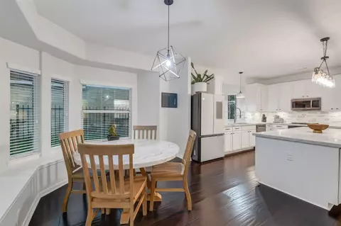 Dining - 30214 Vinebriar Dr, Spring, TX 77386 photo 2 of 5