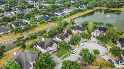 View/Area - 30214 Vinebriar Dr, Spring, TX 77386 photo 3 of 7