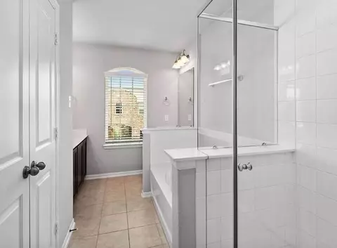 Bath - 2313 Harmony Glade Ln, Spring, TX 77386 photo 1 of 4