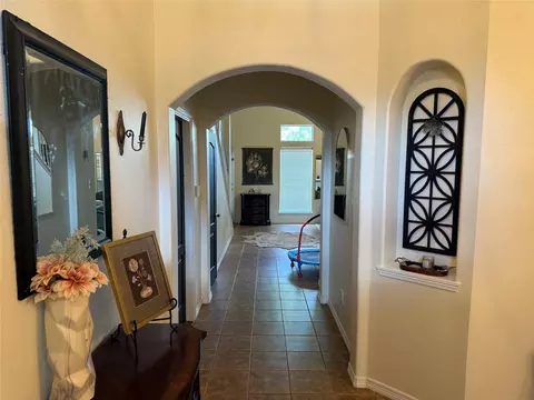 Entry Way - 2216 Highpoint Mdw, Conroe, TX 77304 photo 1 of 1