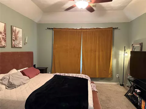 Bedroom - 2216 Highpoint Mdw, Conroe, TX 77304 photo 3 of 6