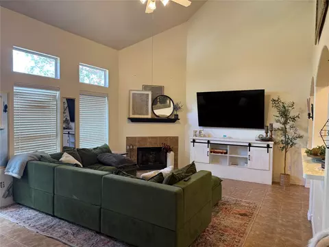 Living - 2216 Highpoint Mdw, Conroe, TX 77304 photo 1 of 1