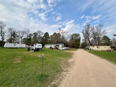 000 Mary Ln, Montgomery, TX 77316