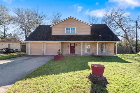 901 Briar Bend Ct, Bryan, TX 77802 photo 1