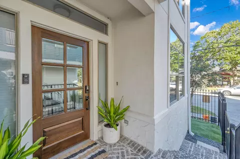 1328 W 23rd St #A, Houston, TX 77008