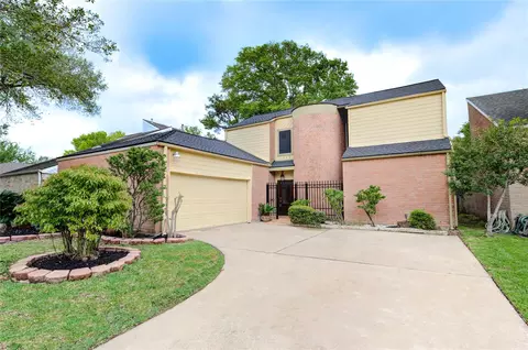 1119 Forest Home Dr, Houston, TX 77077