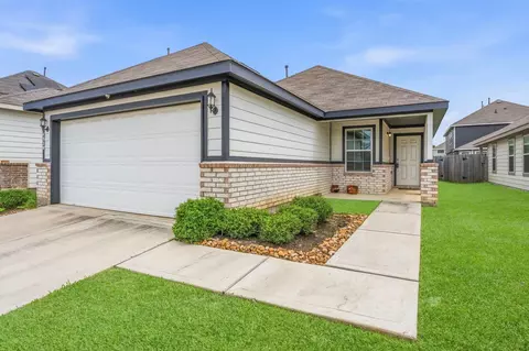 4930 Purple Wisteria Ln, Spring, TX 77373