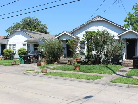 516 N Eastwood St, Houston, TX 77011