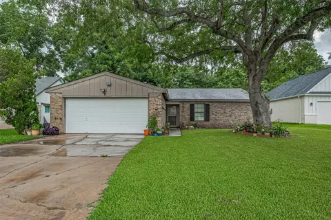 2017 Willow Bend Rd, Wharton, TX 77488 photo 1