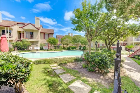 2120 El Paseo St #619, Houston, TX 77054