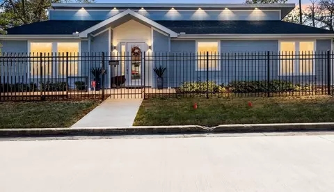5418 Elysian St, Houston, TX 77009