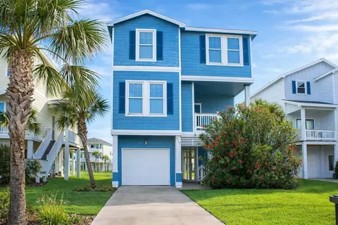 4126 Green Heron Dr, Galveston, TX 77554
