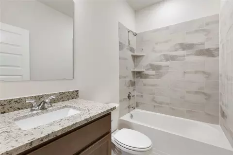 Bath - 2033 Winepress Rd, Brenham, TX 77833 photo 4 of 4
