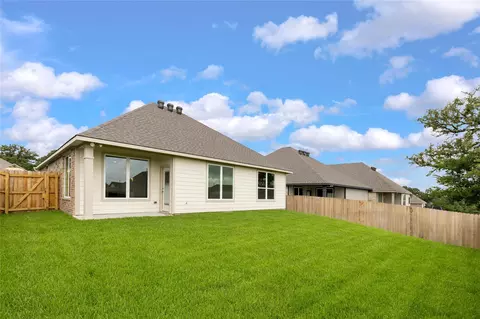 Exterior - 2033 Winepress Rd, Brenham, TX 77833 photo 8 of 11
