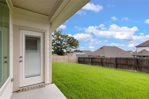 Exterior - 2033 Winepress Rd, Brenham, TX 77833 photo 6 of 11
