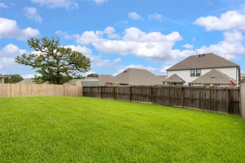 Exterior - 2033 Winepress Rd, Brenham, TX 77833 photo 7 of 11