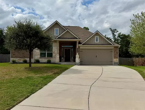 128 Red Deer Way, Huntsville, TX 77320