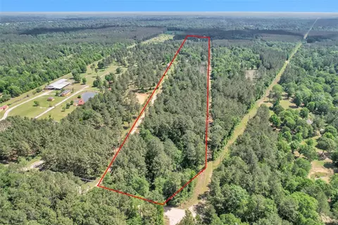 1001 County Line Rd, Shepherd, TX 77371